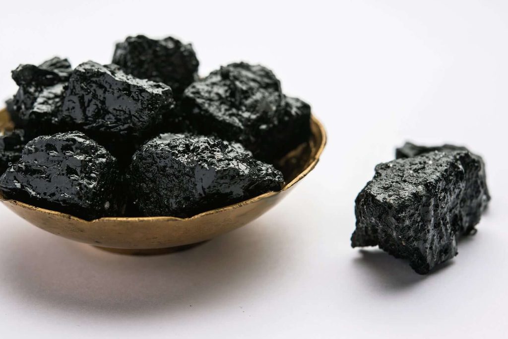 What is Shilajit ? Benefits & How To Use